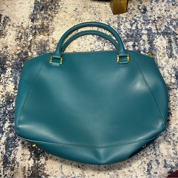 Joy & Iman Couture Green & Gold Satchel - Picture 4 of 6